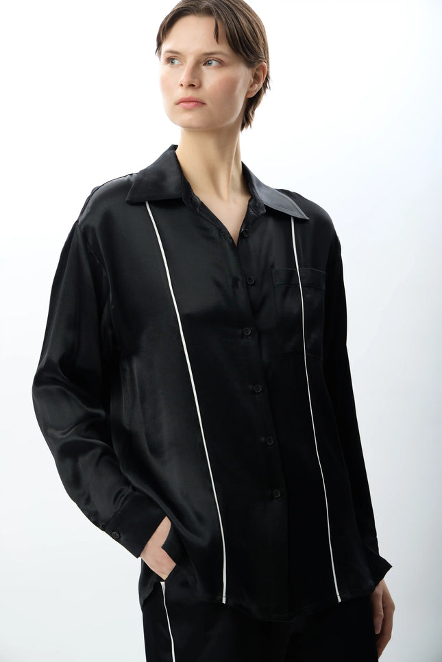 Uzun Kollu Tek Cepli Gömlek (Siyah)