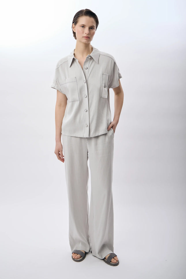 Kısa Kollu Kapak Cepli Gömlek