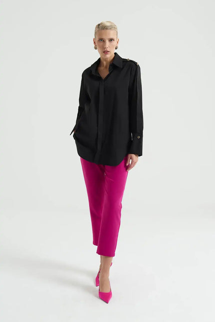 Düğme Detaylı Gömlek