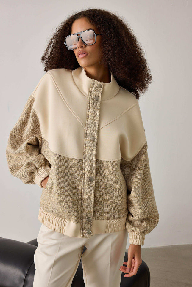 Balıksırtı Bej Mont