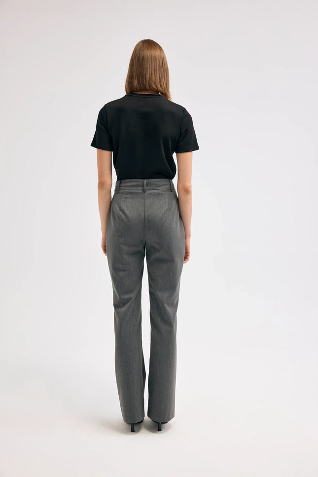 Düz Paça Gri Pantolon