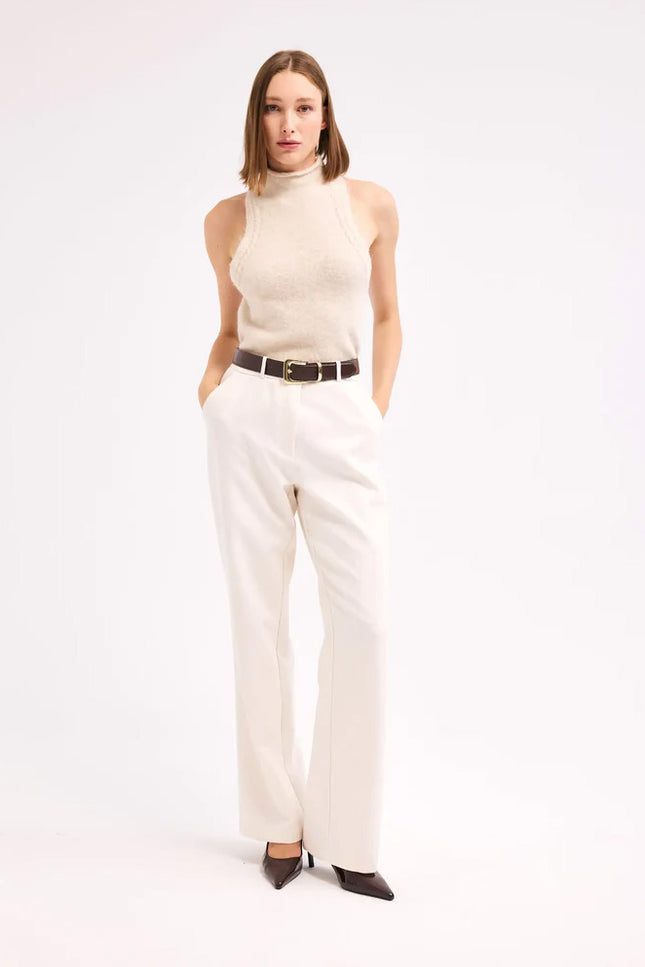 Düz Paça Ekru Pantolon
