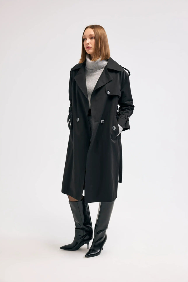 Siyah Trençkot