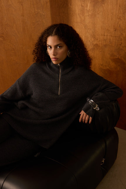 Fermuarlı Gri Sweatshirt