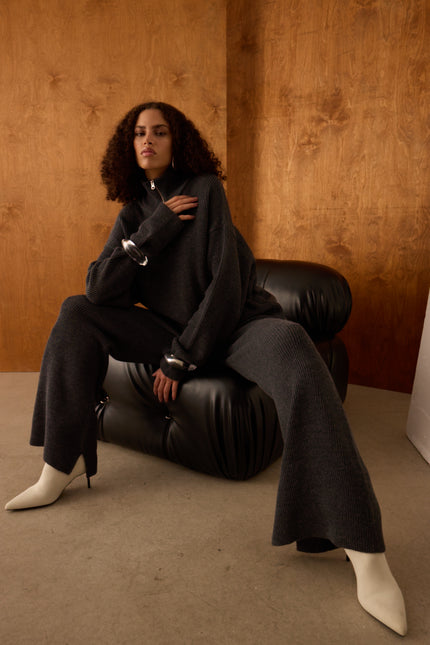 Bol Kesim Gri Pantolon