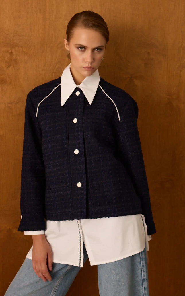 Metal Düğmeli Lacivert Ceket