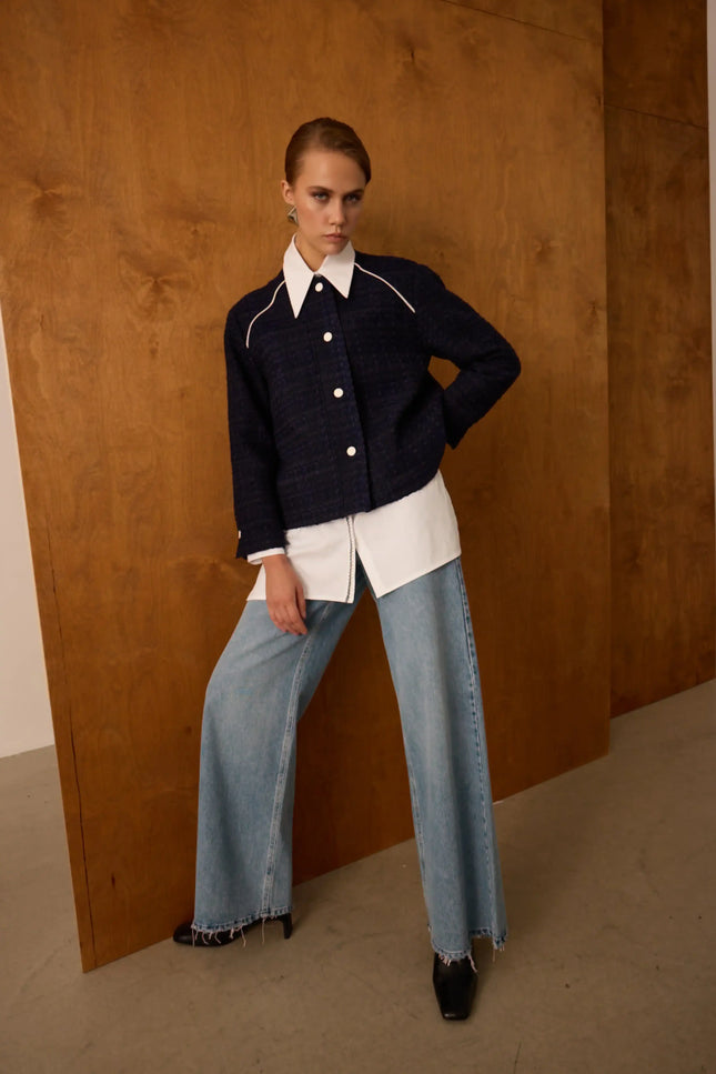 Metal Düğmeli Lacivert Ceket