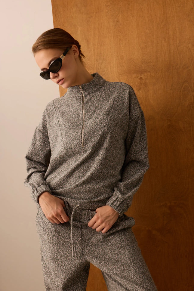 Fermuarlı Gri Sweatshirt