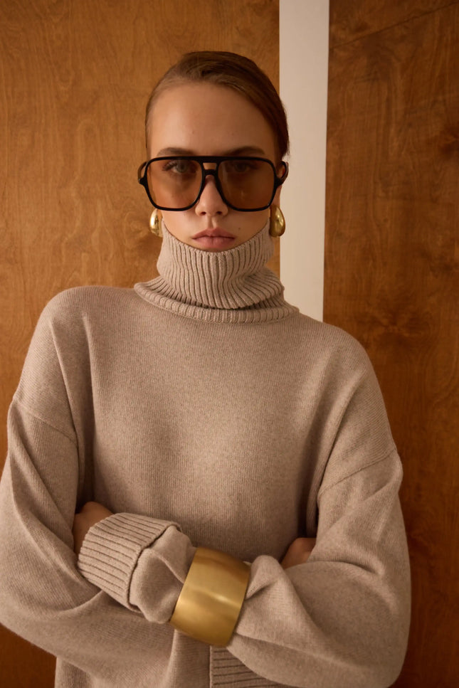 Triko Boğazlı Bej Bluz