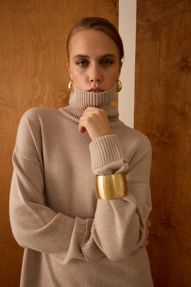 Triko Boğazlı Bej Bluz