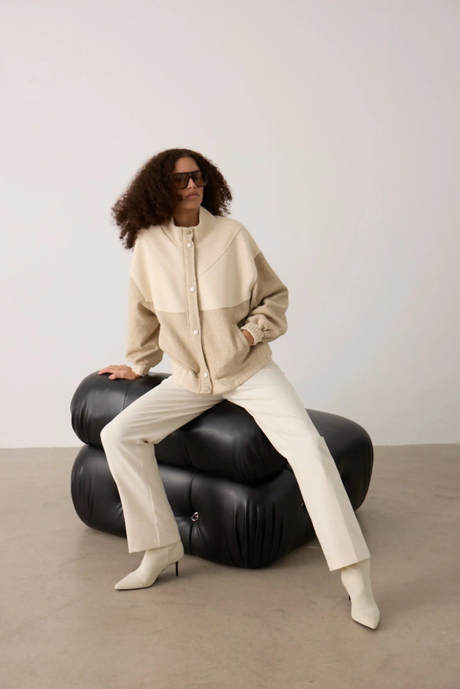 Balıksırtı Bej Mont