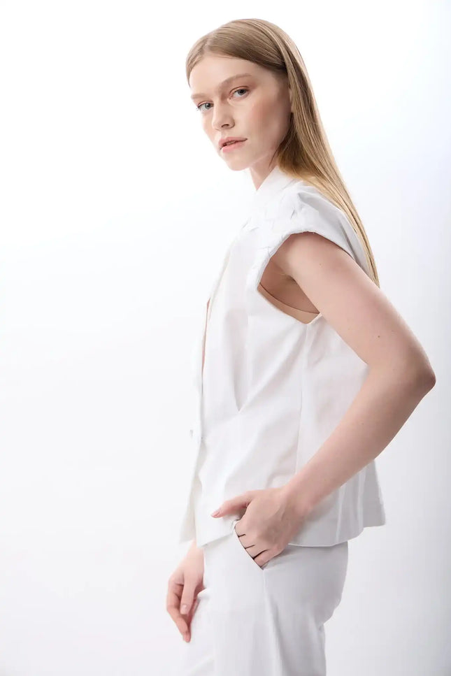 Kapitone Omuzlu Yelek (Beyaz)