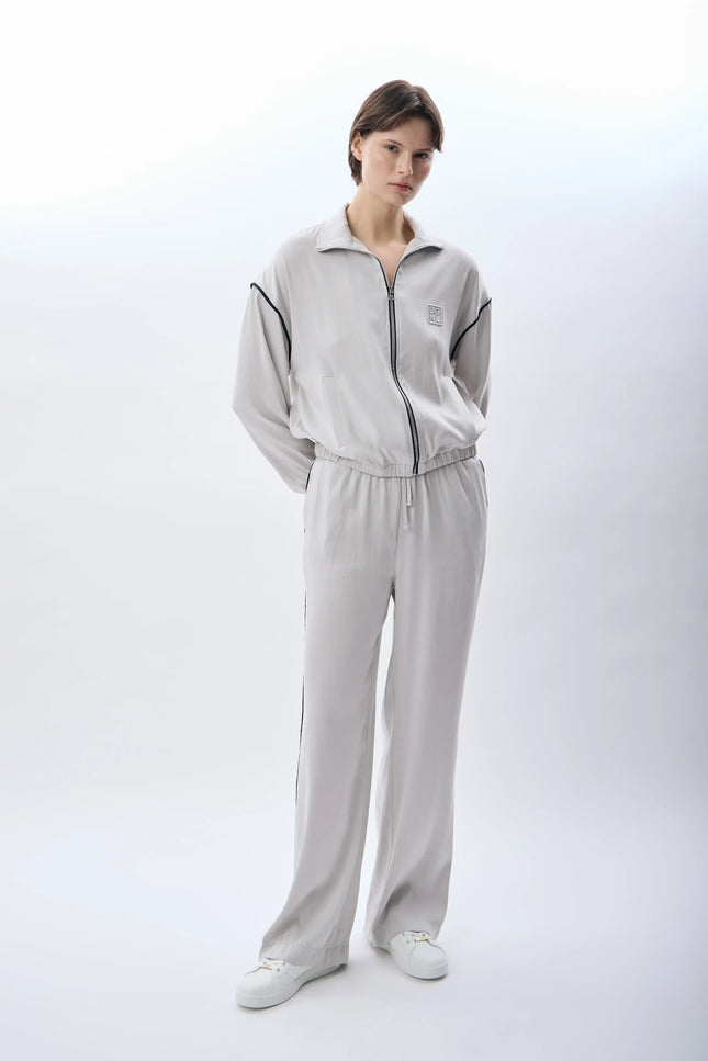 Uzun Kollu Fermuarlı Ceket