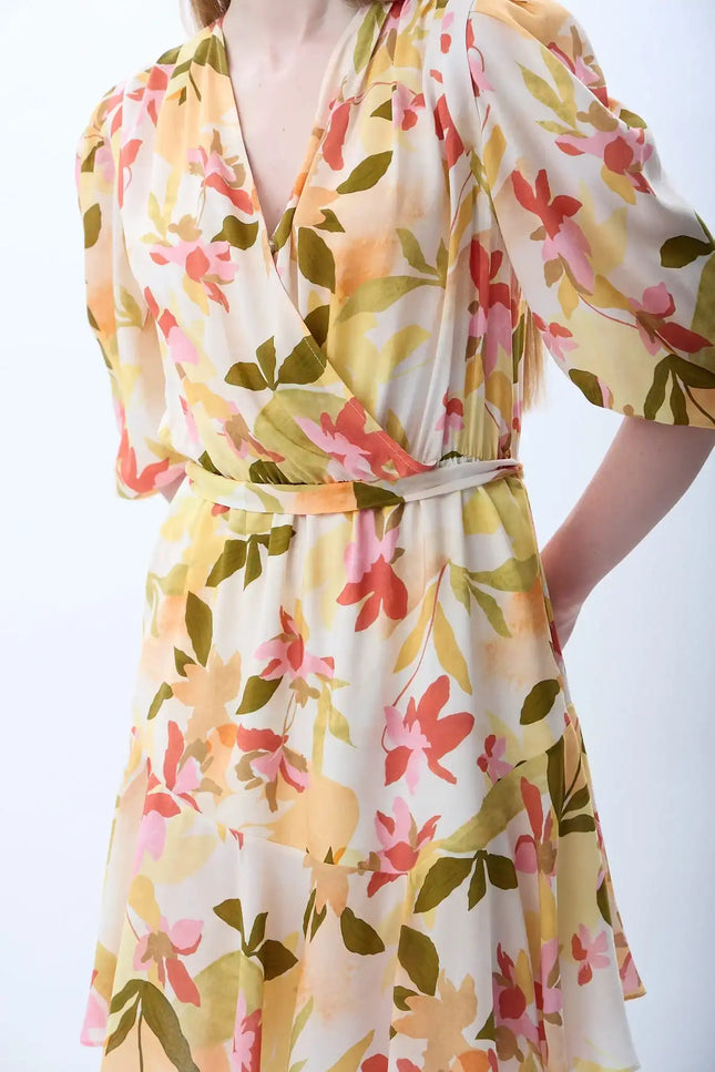 Kruvaze Yaka Çiçekli Elbise (Desenli)