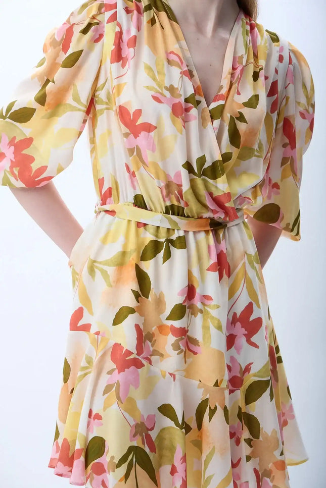 Kruvaze Yaka Çiçekli Elbise (Desenli)