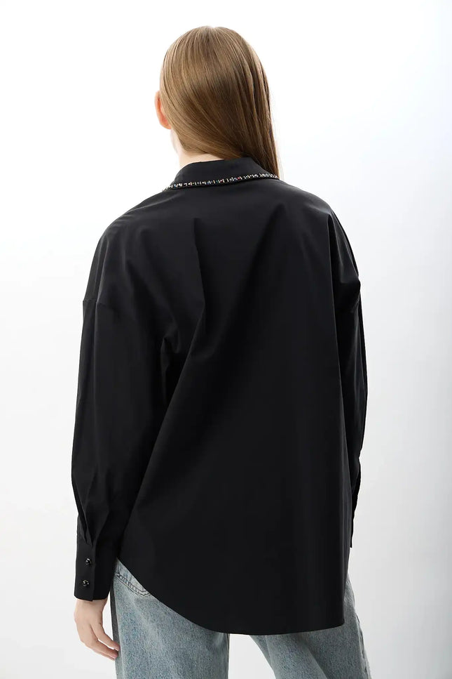 Boncuk Detaylı Rahat Kesim Gömlek (Siyah)