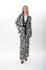 Rahat Kesim Pantolon (Siyah Beyaz)