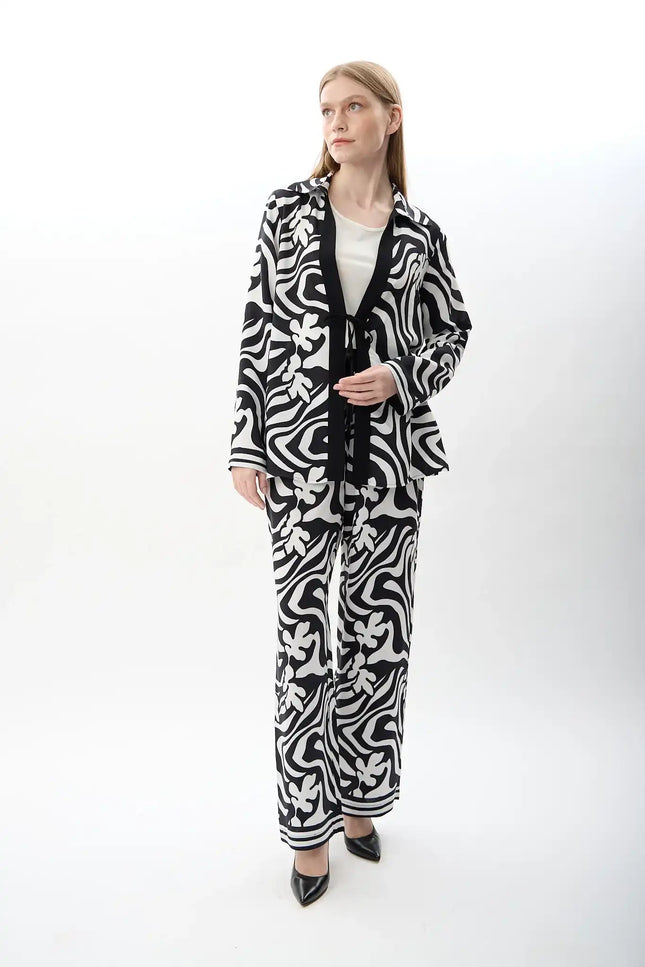 Rahat Kesim Pantolon (Siyah Beyaz)