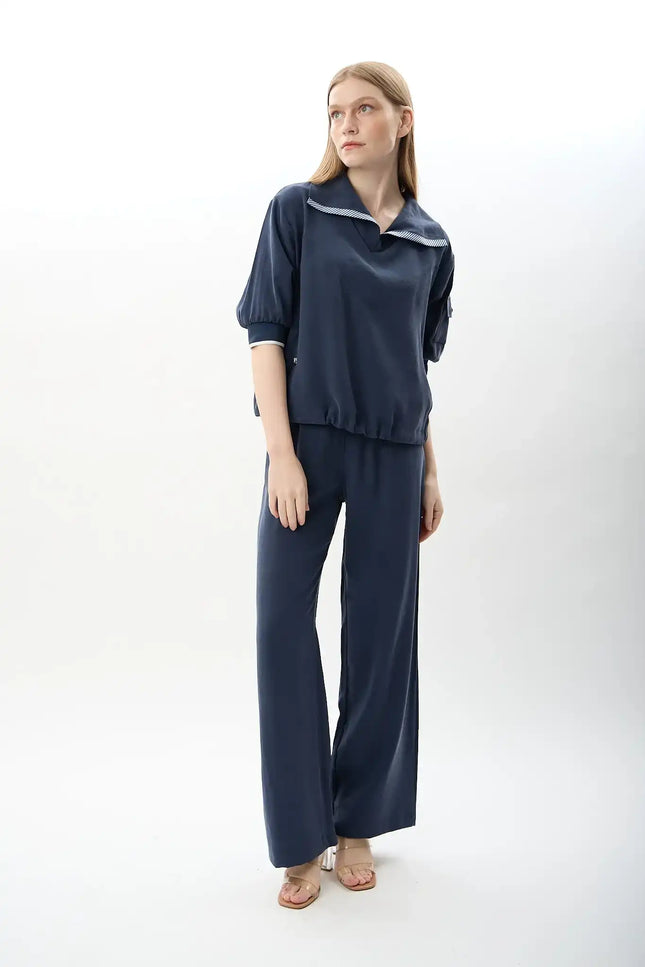 V Yaka Büzgü Detaylı Bluz (Lacivert)