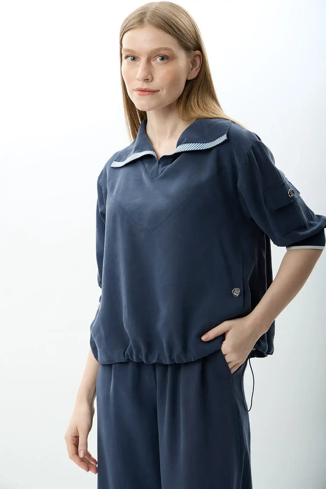 V Yaka Büzgü Detaylı Bluz (Lacivert)