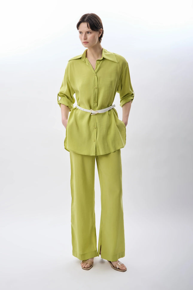 Yırtmaç Detay Kemerli Gömlek (Yeşi)