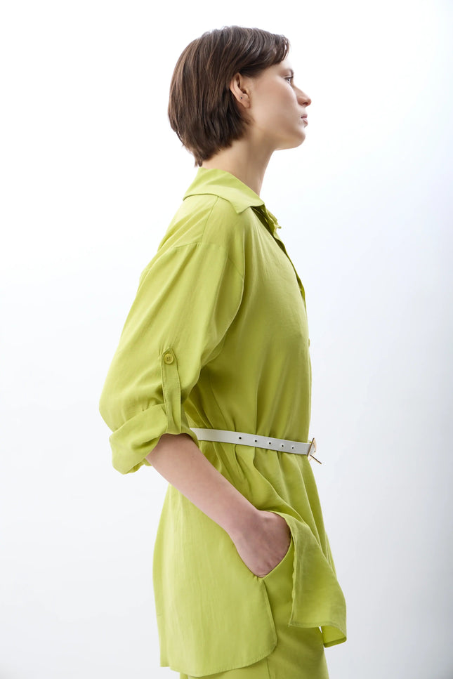 Yırtmaç Detay Kemerli Gömlek (Yeşi)