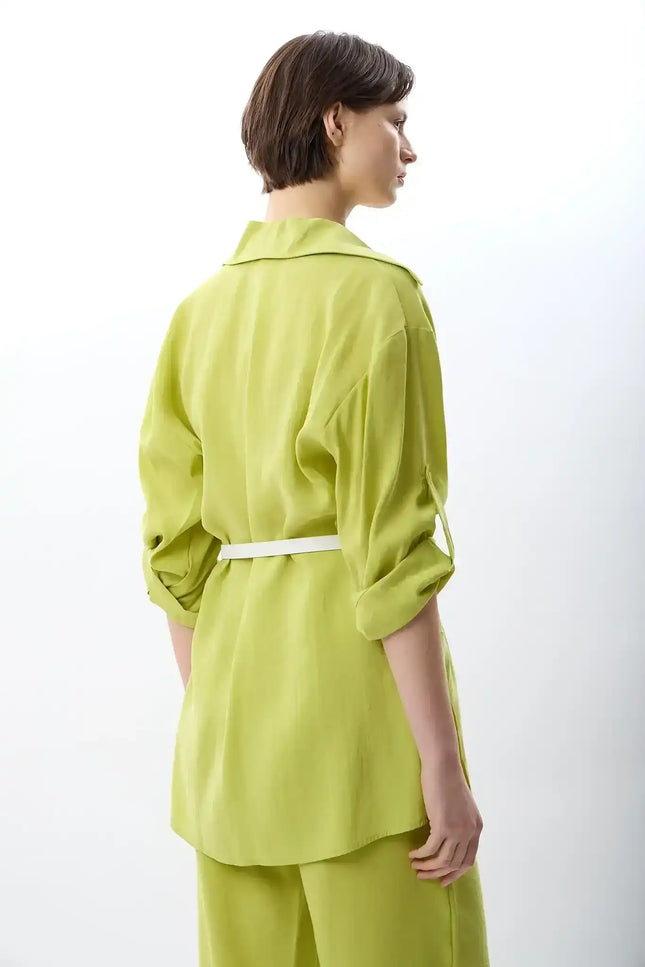 Yırtmaç Detay Kemerli Gömlek (Yeşi)