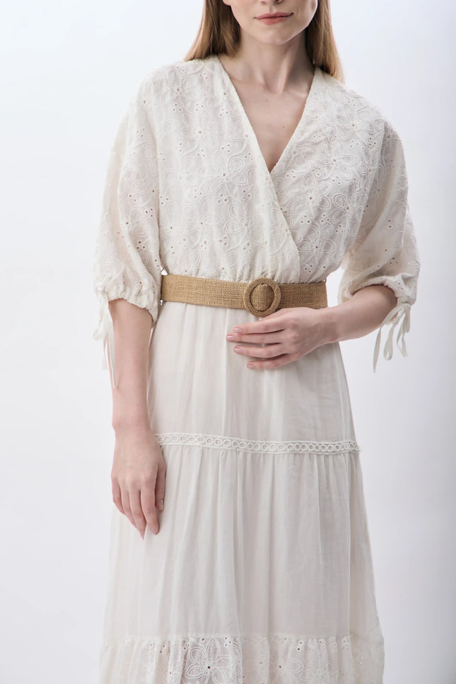 Dantelli V Yaka Elbise (Beyaz)