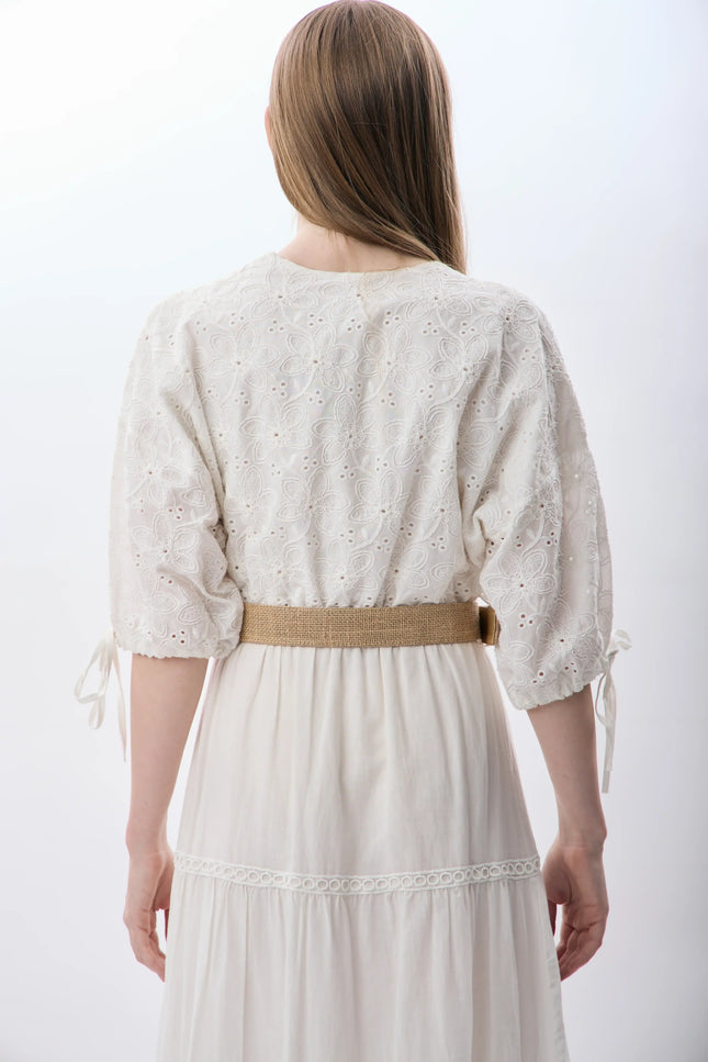 Dantelli V Yaka Elbise (Beyaz)