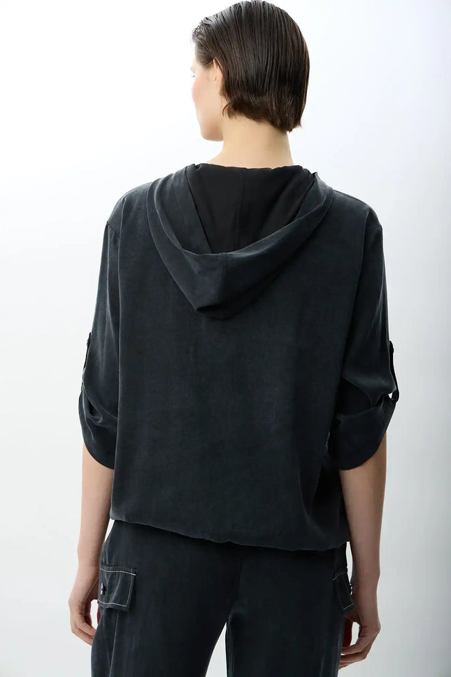 Kapüşonlu ve Yarım Fermuarlı Bluz (Siyah)