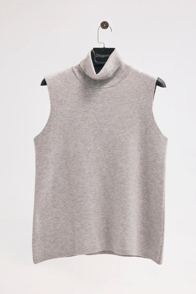 Boğazlı Gri Triko Bluz