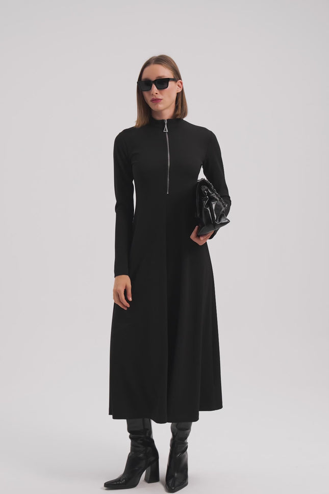 Fermuarlı Siyah Elbise