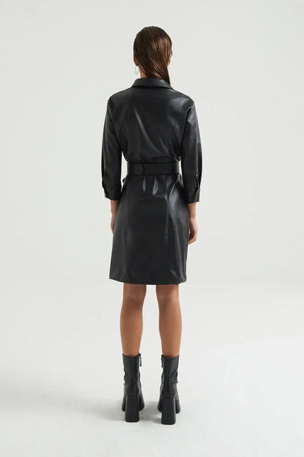 Siyah Deri Gömlek Elbise