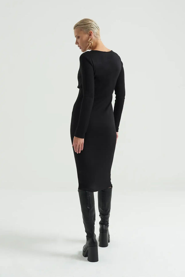 Cut Out Triko Elbise