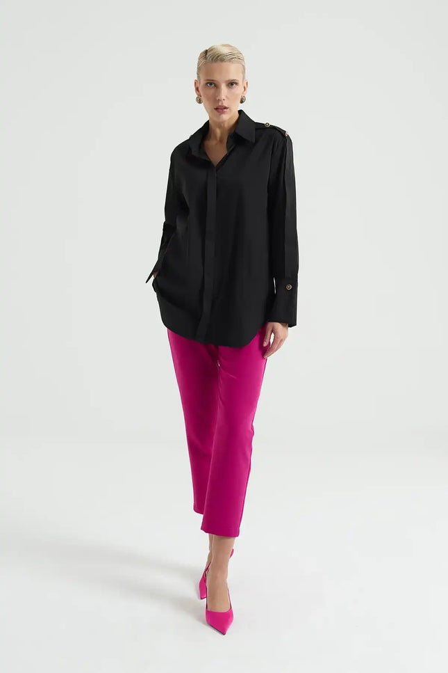 Düğme Detaylı Gömlek