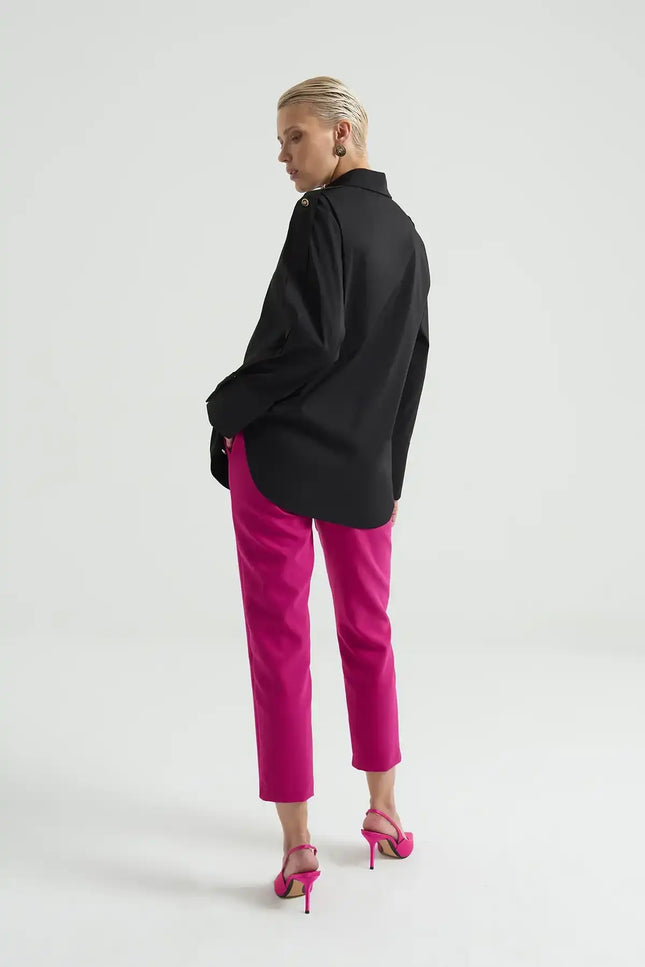 Düğme Detaylı Gömlek